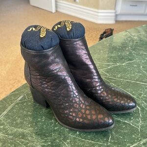 Freebird Purple Maroon Iridescent Ankle Boots